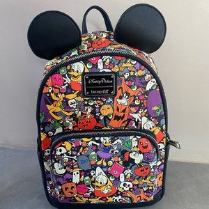 Limited edition: Loungefly Disney Halloween Backpack